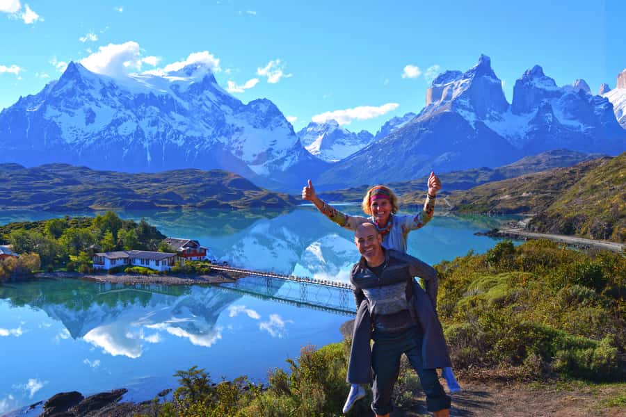 From El Calafate: Torres del Paine Full Day Tour - Crossing from Argentina into Chile