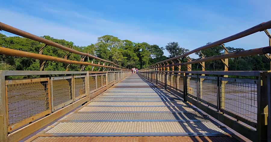 From Foz do Iguaçu: Argentinian Iguazu Falls with Boat Ride - Key points to know before booking
