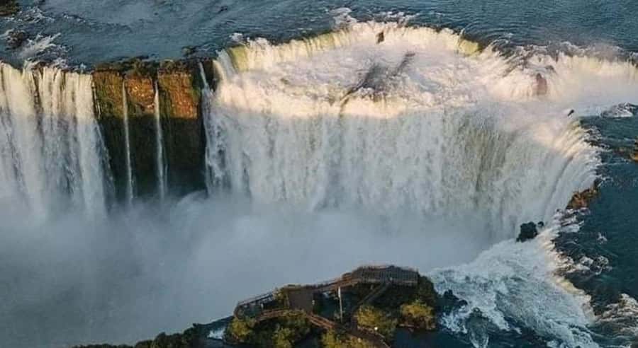 From Foz do Iguaçu: Argentinian Iguazu Falls with Ticket - Leaving Foz do Iguaçu and crossing the border