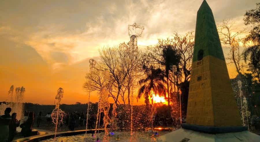 From Foz do Iguazu: Triple Frontier Landmark Ticket - The evening show, from the falls legend to tango