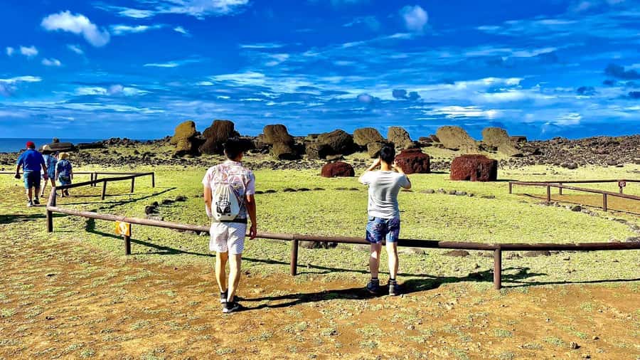 From Hanga Roa: Rapa Nui Culture Sightseeing Tour - Rano Raraku, where the moai were carved