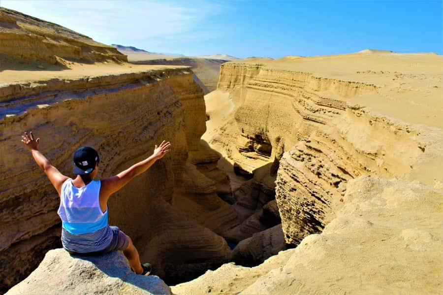 From Ica | Huacachina : Canyon de Los Perdidos | Full Day - Reading the desert on the way to the canyon