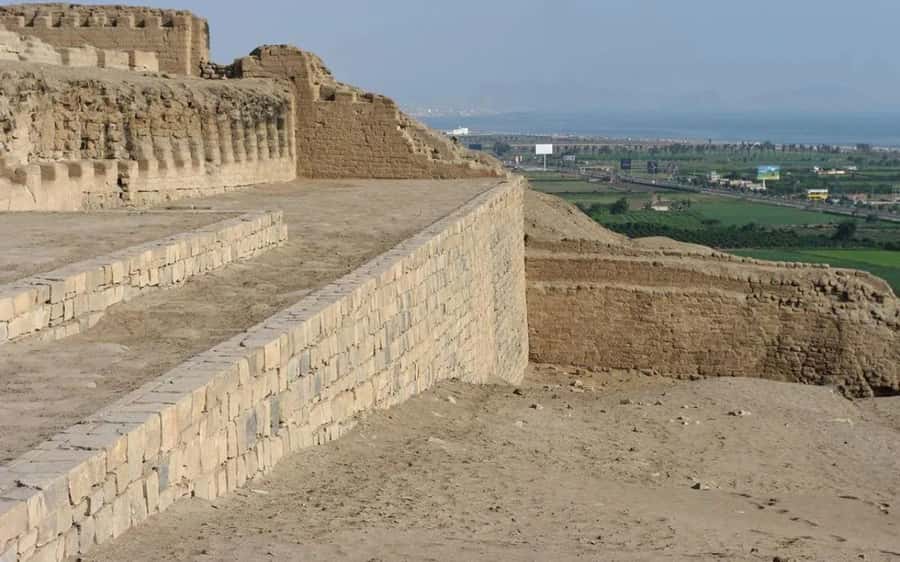 From Lima: Pachacamac Inka Pyramids & The Larco Museum Tour - Is $78 good value?