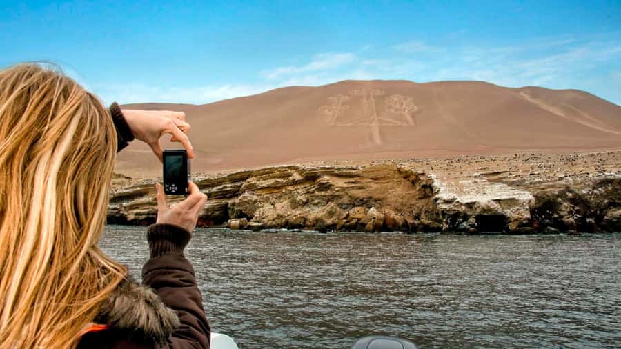 From Lima: Paracas and Huacachina Oasis Full Day Guided Tour - Who should book this experience?