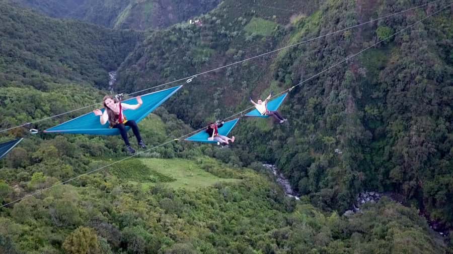 From Medellín: Dream Hammocks, Zipline, & Waterfall Day Trip - Leaving Medellín for the mountains