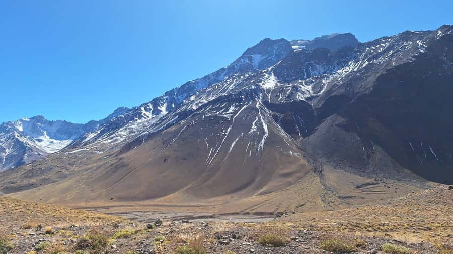 From Mendoza: Andes High Mountain Full-Day Tour - From Mendoza to the first Andean peaks