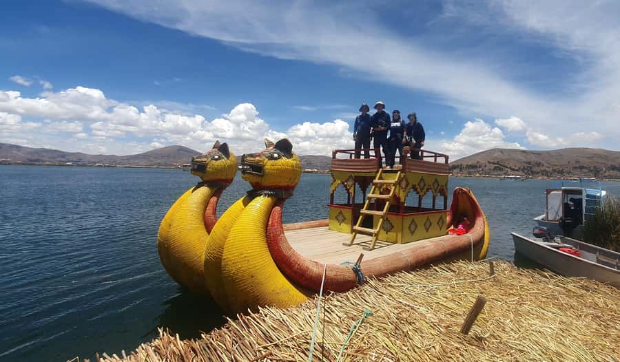 From Puno: 3-Hour Uros Floating Islands Tour - Choosing between a group tour and a private visit