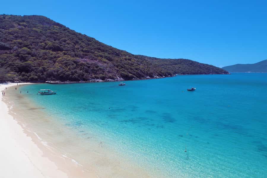 From Rio: Arraial do Cabo Day Trip with Boat Tour - Weather, wind, and backup plans