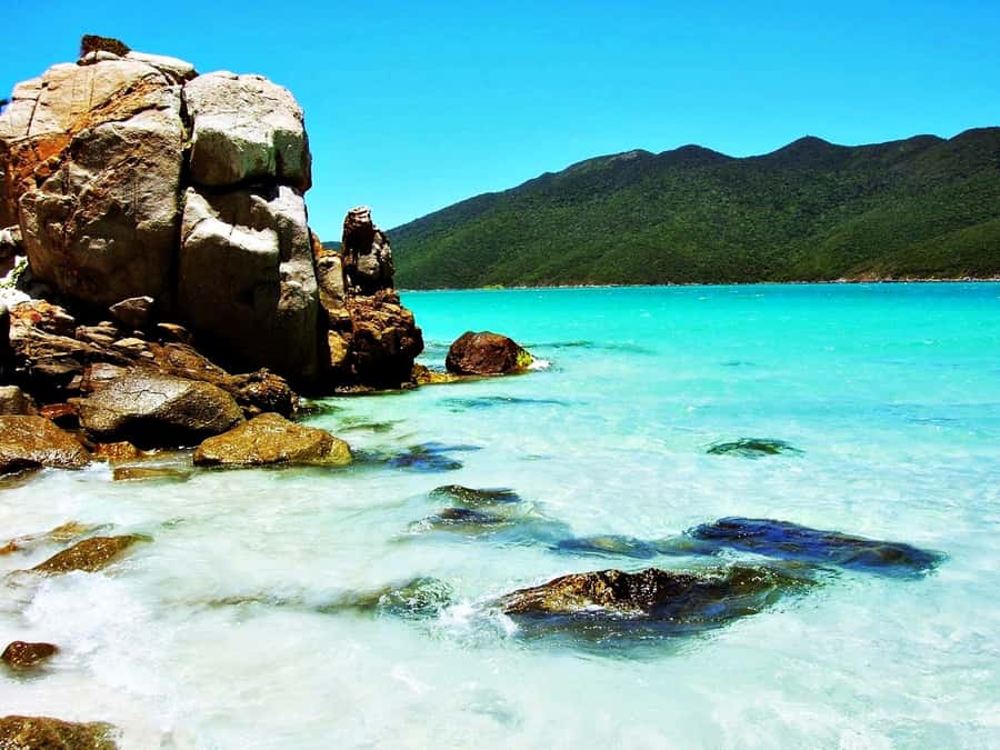 From Rio: Arraial do Cabo - The Brazilian Caribbean Daytrip - Praia do Farol and the value of limited access