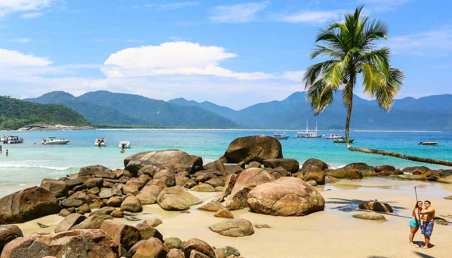 From Rio de Janeiro: Angra dos Reis & Ilha Grande Day Tour - What the boat day feels like