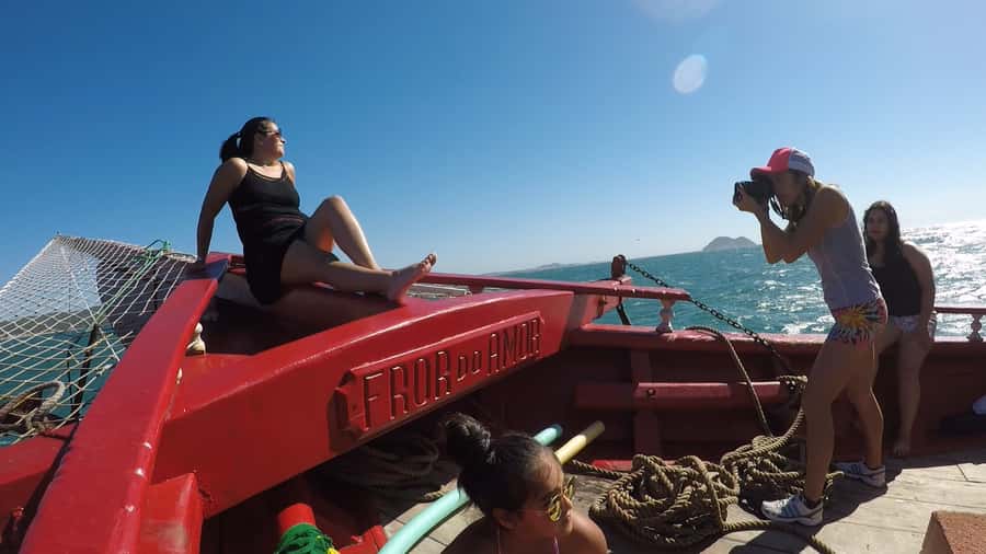 From Rio de Janeiro: Búzios Full-Day Boat Tour - The early pickup and three-hour road trip