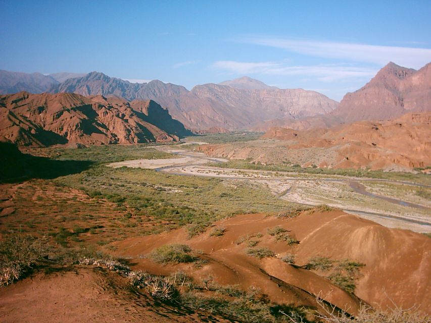 From Salta:Cafayate and the imposing Quebrada de las Conchas - The shorter stops: El Sapo, the Obelisk, and more