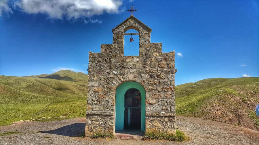 From Salta: Day Trip to Cachi and the Calchaquí Valleys - A short walk in Los Cardones National Park