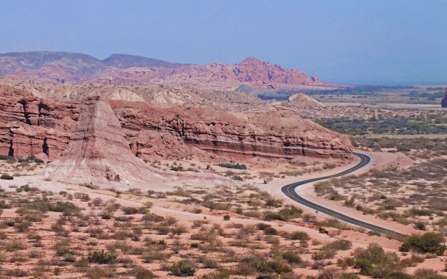 From Salta: Full-Day Tour to Cafayate with Wine Tasting - The guides can make or break a bilingual day