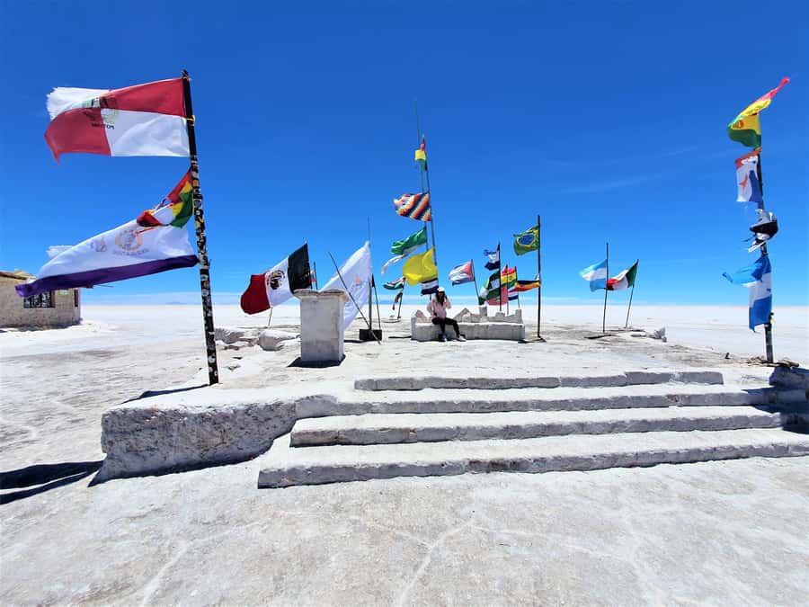 From Uyuni: Red Lagoon & Uyuni Salt Flats 3-Day Guided Tour - FAQ