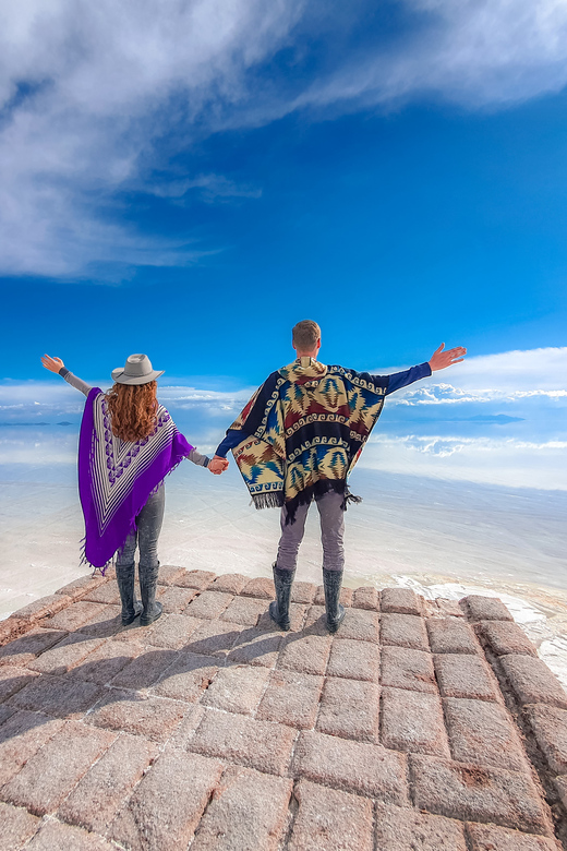 From Uyuni: Red Lagoon & Uyuni Salt Flats 3-Day Guided Tour - What the 4WD journey is really like