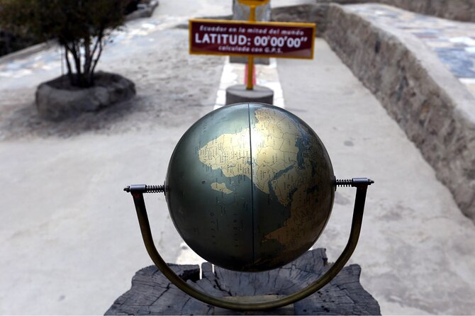 Full Day Quito (City Tour + Middle of the World + Teleferico) - The Teleférico reaches 4,050 meters
