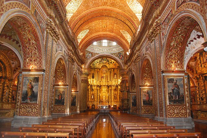 Full Day Quito (City Tour + Middle of the World + Teleferico) - Intiñan and the Equator