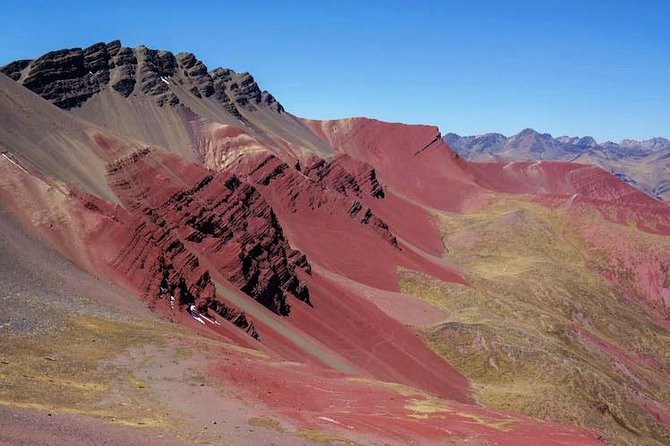 Full Day Rainbow Mountain & Red Valley View Point Tour from Cusco - Guides can make or break the day