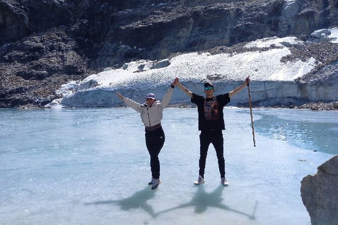 Full day Tour Charquini and Laguna Esmeralda - Why Laguna Esmeralda is worth the effort