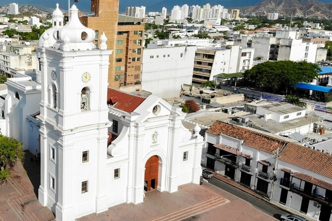 Full Day Tour from Cartagena through Barranquilla and Santa Marta - Guides, language, and group size can change the feel