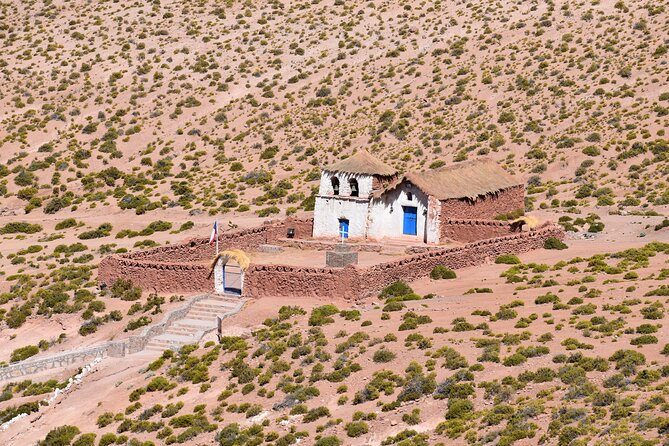 Full Day Tour to Geyser del Tatio, Vado Putana and Machuca - Vado del Río Putana and the return route