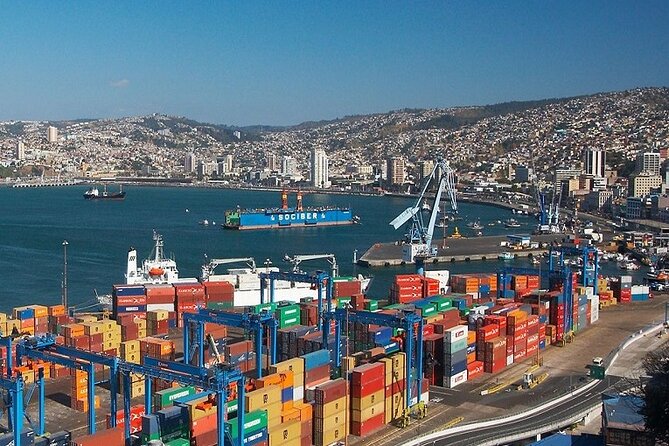 Full day Vina del Mar and Valparaiso experience - Port life at Paseo del Puerto and Plaza Sotomayor