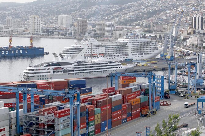 Full day Vina del Mar and Valparaiso experience - Paseo 21 de Mayo for the big picture