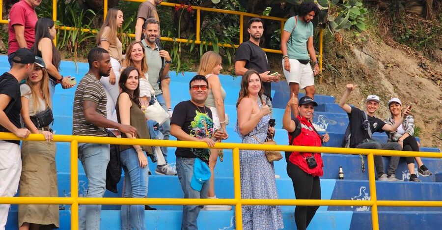 Graffiti Tour comuna 13 and cable car (made by local guides) - Is $33 good value for three hours?