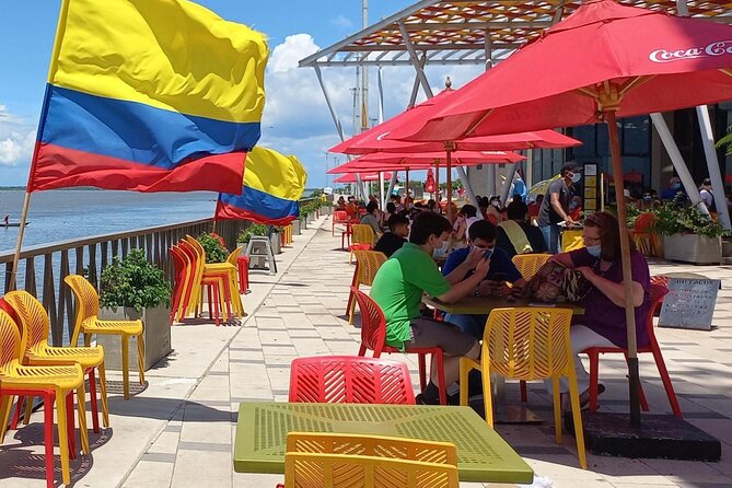 Gran Malecón, Carnaval Museum and Downtown Barranquilla City Tour 6H - Paseo Bolívar and a taste of Caribbean food