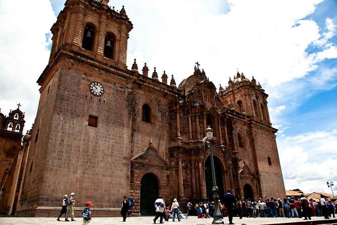 Half-Day City Tour of Cusco Including Tambomachay - Q’enqo’s carved rock and narrow passage