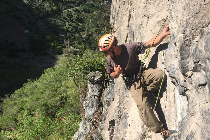 Half-Day Rock Climbing in Canton Baños - Starting at Boulder Bunker in Baños