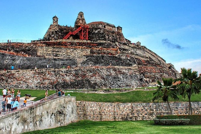 Half-Day Tour of Cartagena by Air-Conditioned Vehicles - Bilingual guiding and what English speakers should expect
