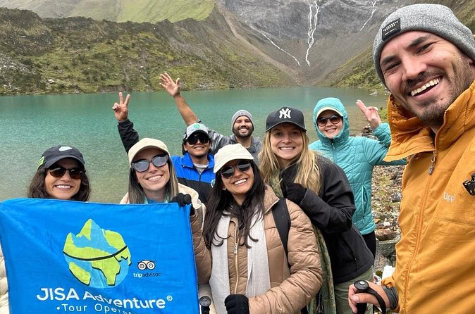 Humantay Lagoon Tour - Guides, group size, and the human side