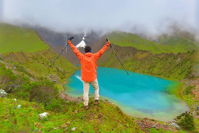 Humantay Lake Full-Day Adventure: Scenic Trek and Stunning Views - Breakfast at Soraypampa before the climb