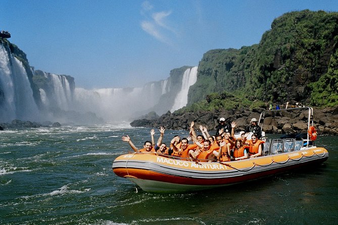 Iguassu Falls Combo Tour: Visit to the Brazilian side and Waterfall Boat Ride - What happens from the 8 a.m. pickup