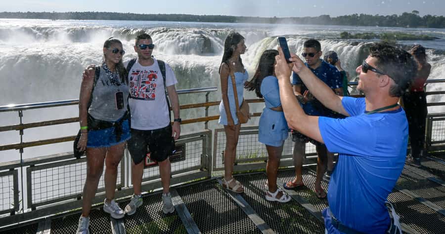 Iguassu Waterfalls: 1 Day Tour Brazil and Argentina's sides - Should you add the Macuco Safari boat ride?