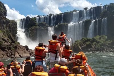 Iguazu Falls: Argentinian Side with Boat Ride, Jungle-truck and Train