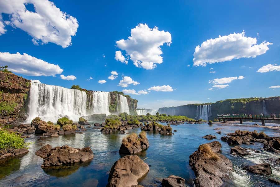 Iguazu Falls: Full-Day Tour of Brazil & Argentina Sides - Why both sides are worth your time