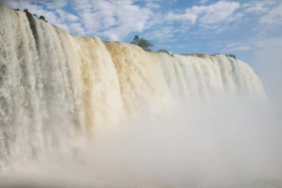 Iguazu in 2 Days: Argentina & Brazil Sides of Iguazu Falls - One day or two: read the timing carefully