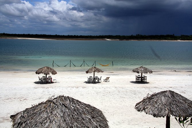 Jericoacoara Tour in 1 Day - Buraco Azul gives you the first water stop