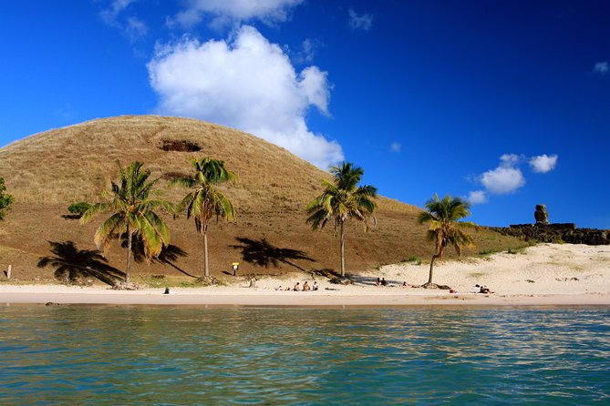 Journey of the Ancestors: Tongariki, Rano Raraku & Anakena Beach - Te Pito Kura and the largest moai