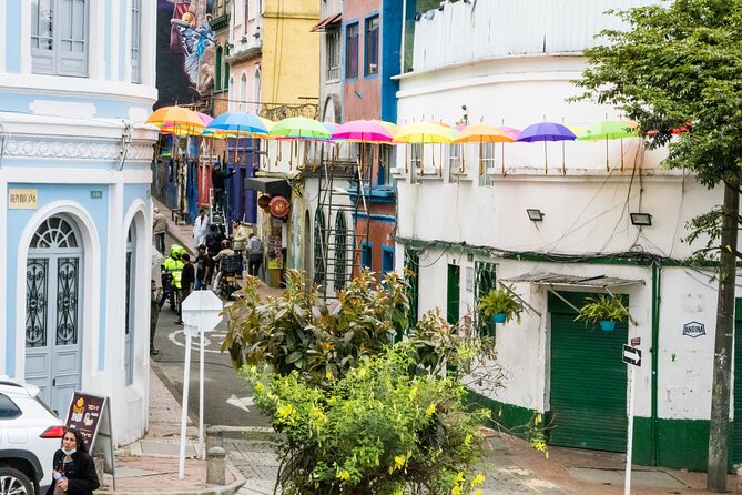 La Candelaria Private Tour Bogotá + Local Lunch + 2 Museums (6 Hrs.) - Practical details before you reserve