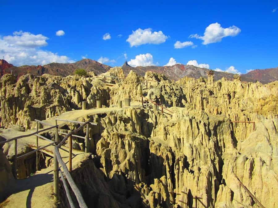 La Paz City Tour and Moon Valley - Cable cars above La Paz