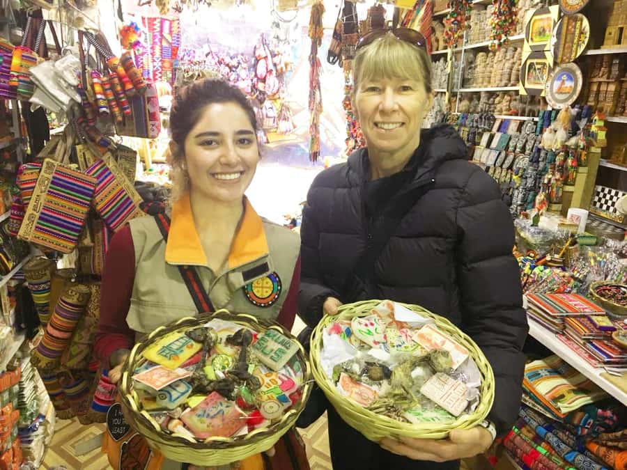 La Paz City Tour and Moon Valley - Returning through Calle Jaén
