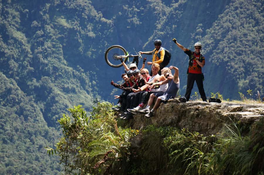 La Paz: Mountain Bike Down the World's Most Dangerous Road - From La Paz to La Cumbre at 4,700 meters