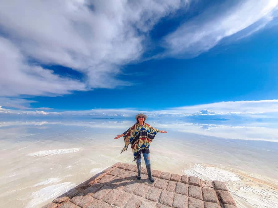 La Paz: Uyuni Salt Flats & San Pedro de Atacama 3-Day Tour - Night one: basic comfort in Atulcha