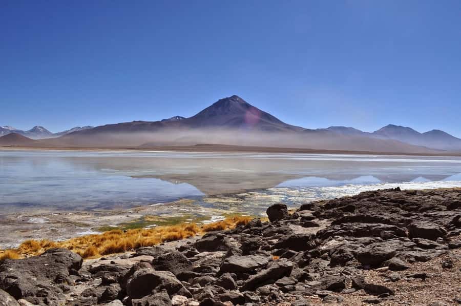 La Paz: Uyuni Salt Flats Tour by Bus - Entering the Uyuni Salt Flats