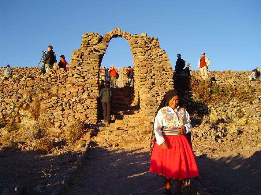 Lake Titicaca, Uros and Taquile Full-Day Tour - Lunch in the Taquile village