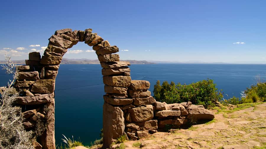 Lake Titicaca, Uros and Taquile Full-Day Tour - Should you book the Uros and Taquile day trip?